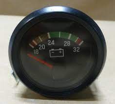GAUGE VOLT 24V 52MM