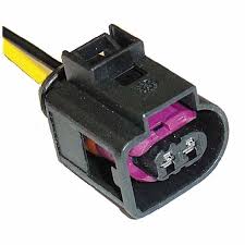 PLUG ALTERNATOR 2PIN